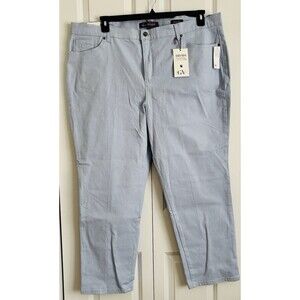 Gloria Vanderbilt Jeans Amanda SIZE 24W Light Blue The Original Slimming Jeans